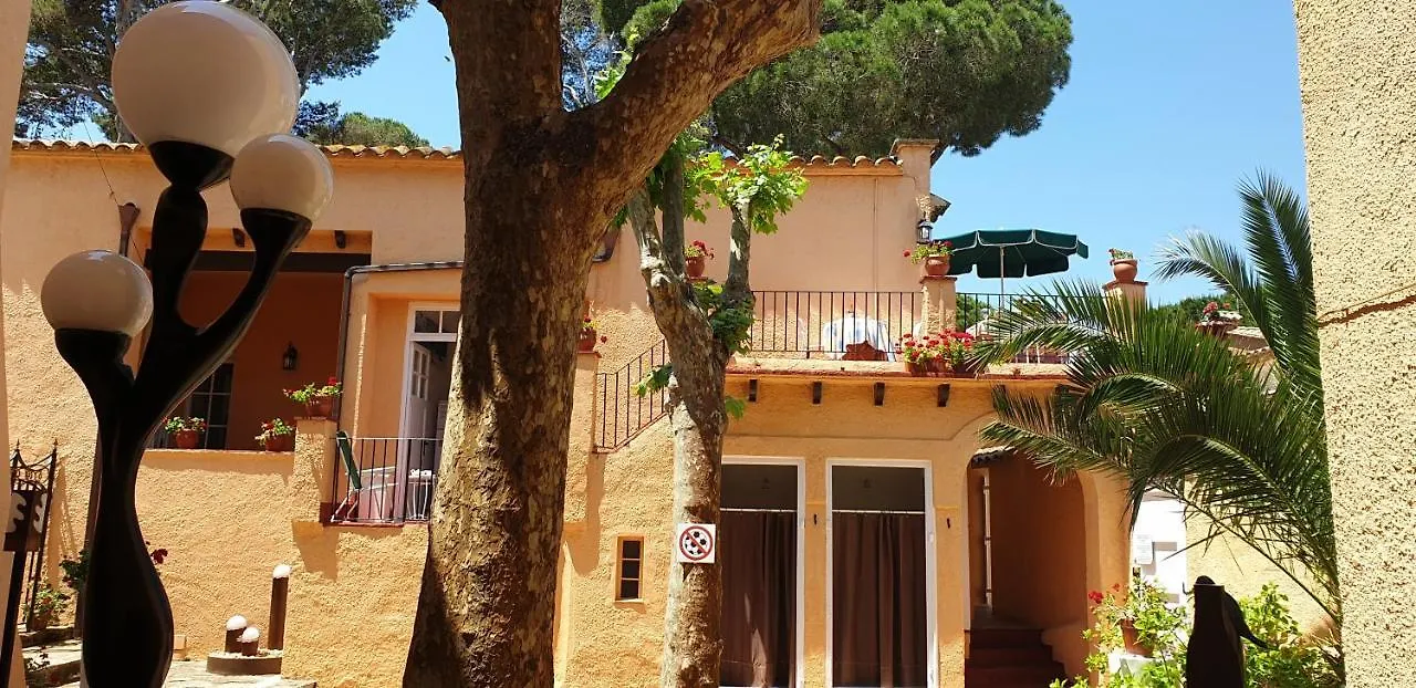 Villa Casa Con Jardin A 30 Metros De La Playa. Vl. Palamós Spanien