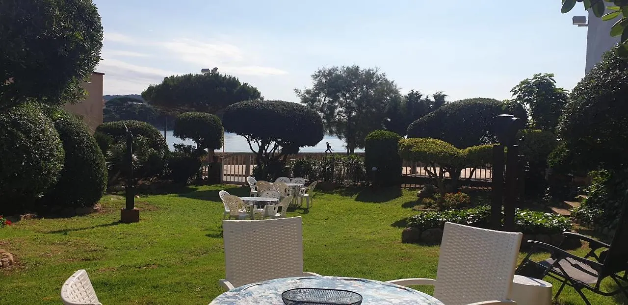 Villa Casa Con Jardin A 30 Metros De La Playa. Vl. Palamós