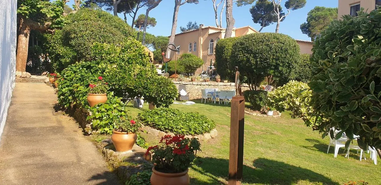 Holiday home Casa Con Jardin A 30 Metros De La Playa. Vl. Villa Palamos Spain